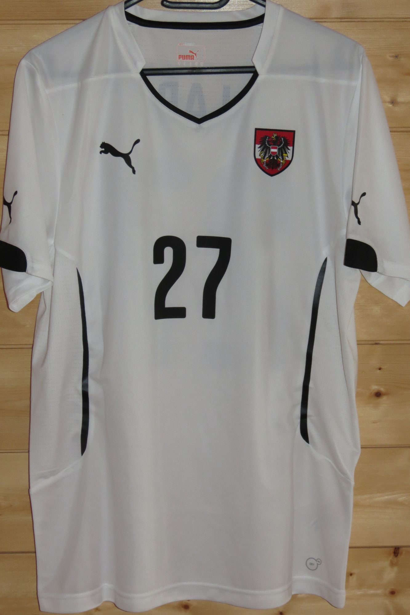 trikot-979-oesterreich-alaba-f131EBCF8-6292-D8A3-3FED-9DADF48FD978.jpg