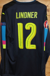 trikot-1231-oesterreich-lindner-rB2082940-3754-5D5B-4650-9FD12F7120A5.jpg