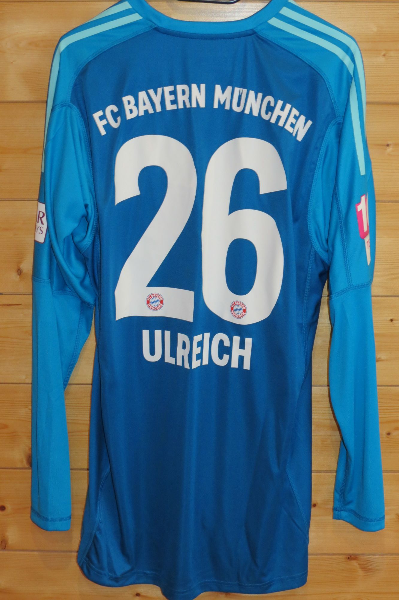 trikot-1527-bayern-ulreich-rB35FC306-52DD-4184-CE26-1D6E525BC6A8.jpg