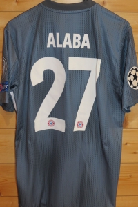 trikot-1370-bayern-alaba-rBF5037B0-165E-C518-8586-6A824E4353FF.jpg