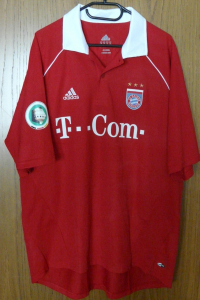 trikot-413-bayern-ballack-fA35C9861-3227-38E0-A911-6D2DAA661B1C.jpg