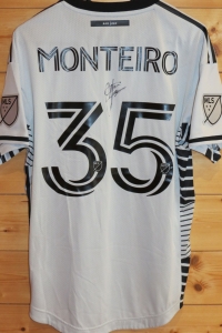 trikot-1584-earthquakes-monteiro-r89AB13C4-8F21-37F8-4D6C-4721B5C8645F.jpg