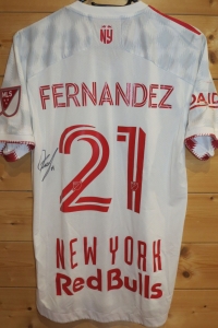 trikot-1563-redbull-fernandez-rFE2EED9A-DD39-49DB-EF60-13033F942EE6.jpg