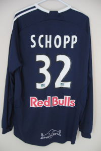 trikot-325-redbulls-schopp-rBA4C1A02-C0DD-7F14-8F0A-86F4ACD6355D.jpg
