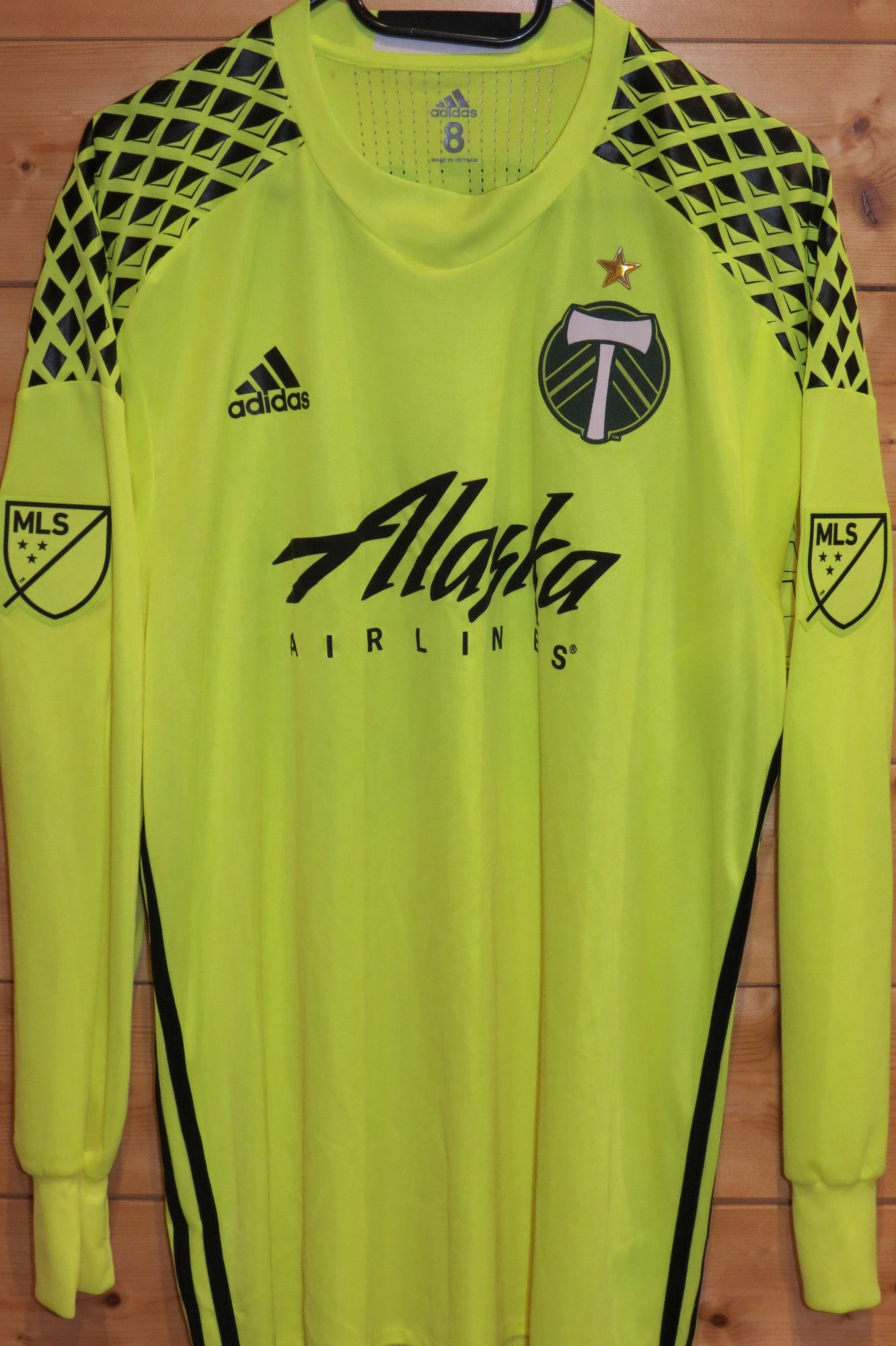 trikot-1187-portland-gleeson-fE7CA6323-DFB2-E839-619C-91383D7812A4.jpg