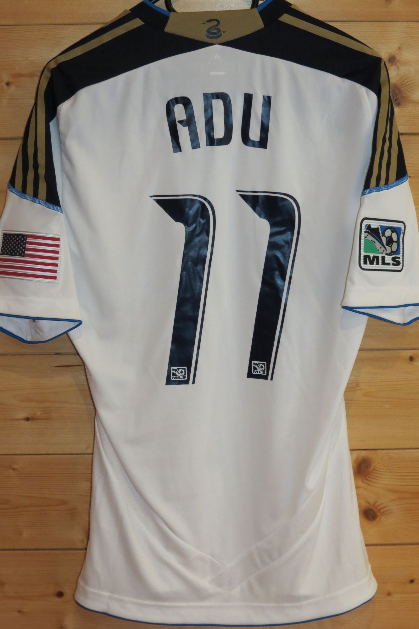 trikot-1143-philadelphia-adu-r5CFDDAFF-2CF7-41EF-18BC-FBAA0513E5A8.jpg