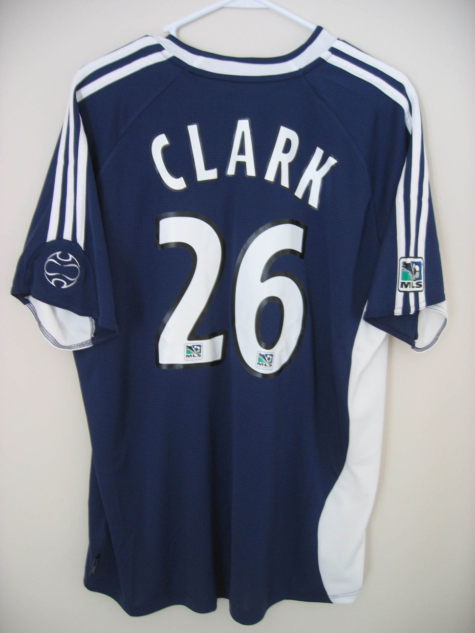 trikot-332-allstar-clark-rBBE0B558-0C76-F55F-4223-FD81D693366C.jpg