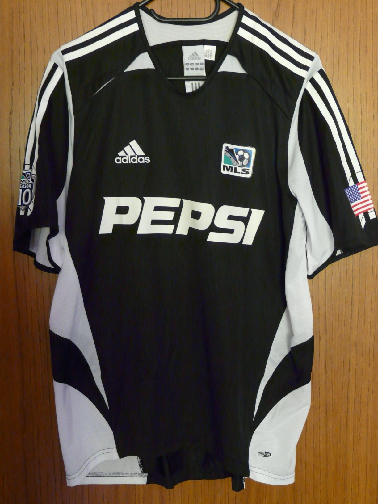 trikot-552-allstar-15-f148CAF4E-0EE4-72BD-106C-52D3ADA626E9.jpg