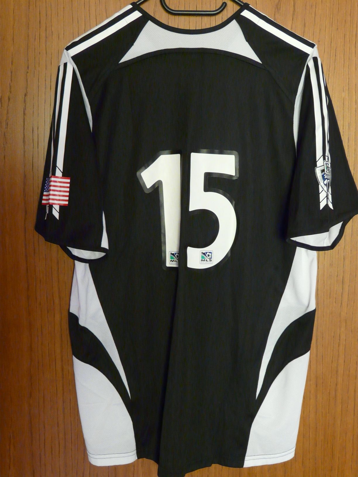 trikot-552-allstar-15-rB9358109-112C-2E19-3601-EC429EFE3B01.jpg