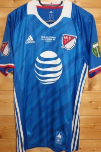 trikot-1429-allstar-nagbe-f14CAA59B-C02C-9BB6-5070-8BE66EB6BD12.jpg