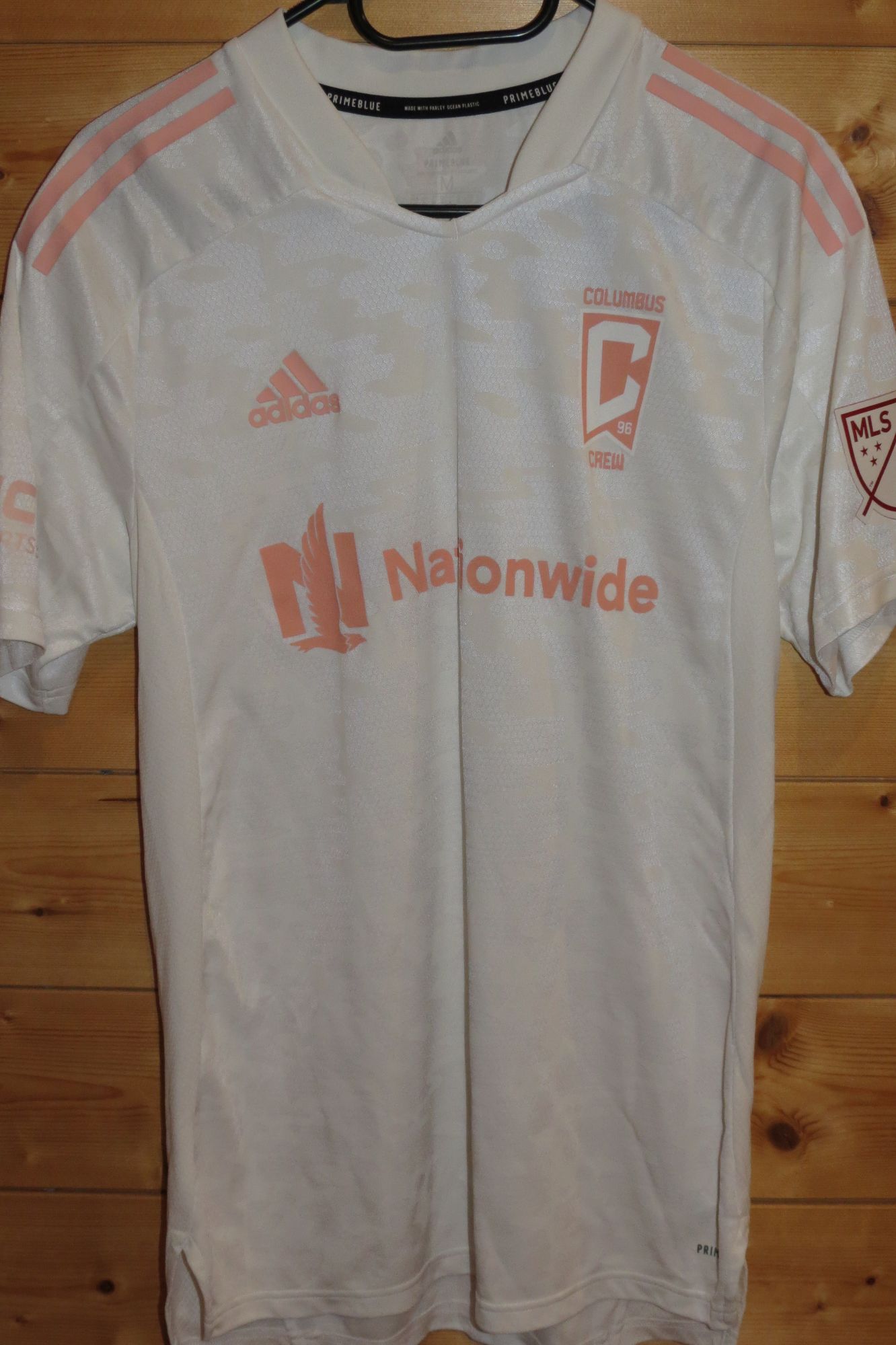 trikot-1549-columbus-jonathan-f61530E6E-CDA5-DC23-3C13-513BF81EEB50.jpg