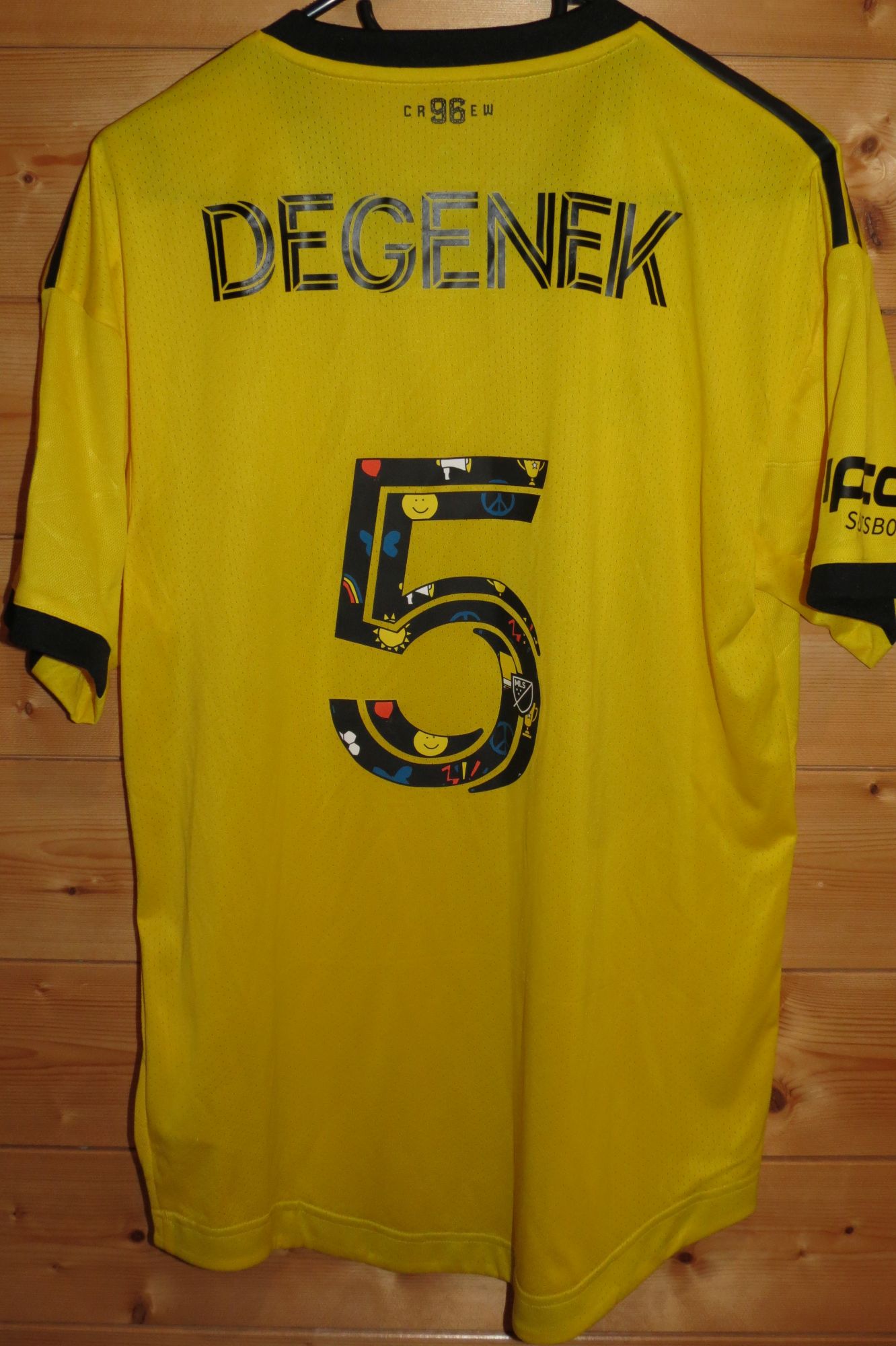 trikot-1557-columbus-degenek-r73B8F818-8174-9CF9-C5AB-625BECC799EE.jpg