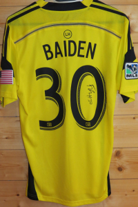 trikot-1113-columbus-baiden-r6713A045-A8C8-895B-DD19-E8CB06EBFF15.jpg
