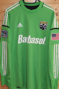 trikot-1141-columbus-28-f74E9093D-1DA2-6305-5E7E-37F080772B9D.jpg