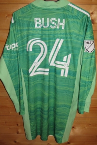 trikot-1551-columbus-bush-r16A93E2F-7DE7-6B7F-4F10-B7A0334B0CAA.jpg