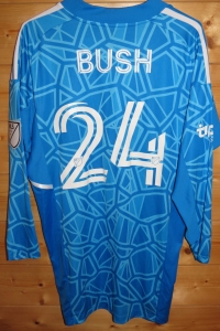 trikot-1552-columbus-bush-r3DA2FFF7-BA17-5827-6440-BF4DCE954436.jpg