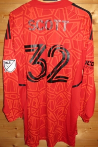 trikot-1554-columbus-scott-r6E8A4E40-D7E2-FABD-10B0-854A73A57DC9.jpg