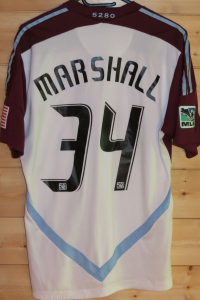 trikot-935-colorado-marshall-r1F419127-444A-4CFD-D3FC-DCDB8E4A87E1.jpg