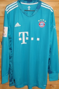 trikot-1525-bayern-neuer-fDDBDA9C7-CD50-BCBC-C87B-63288FB56B8E.jpg