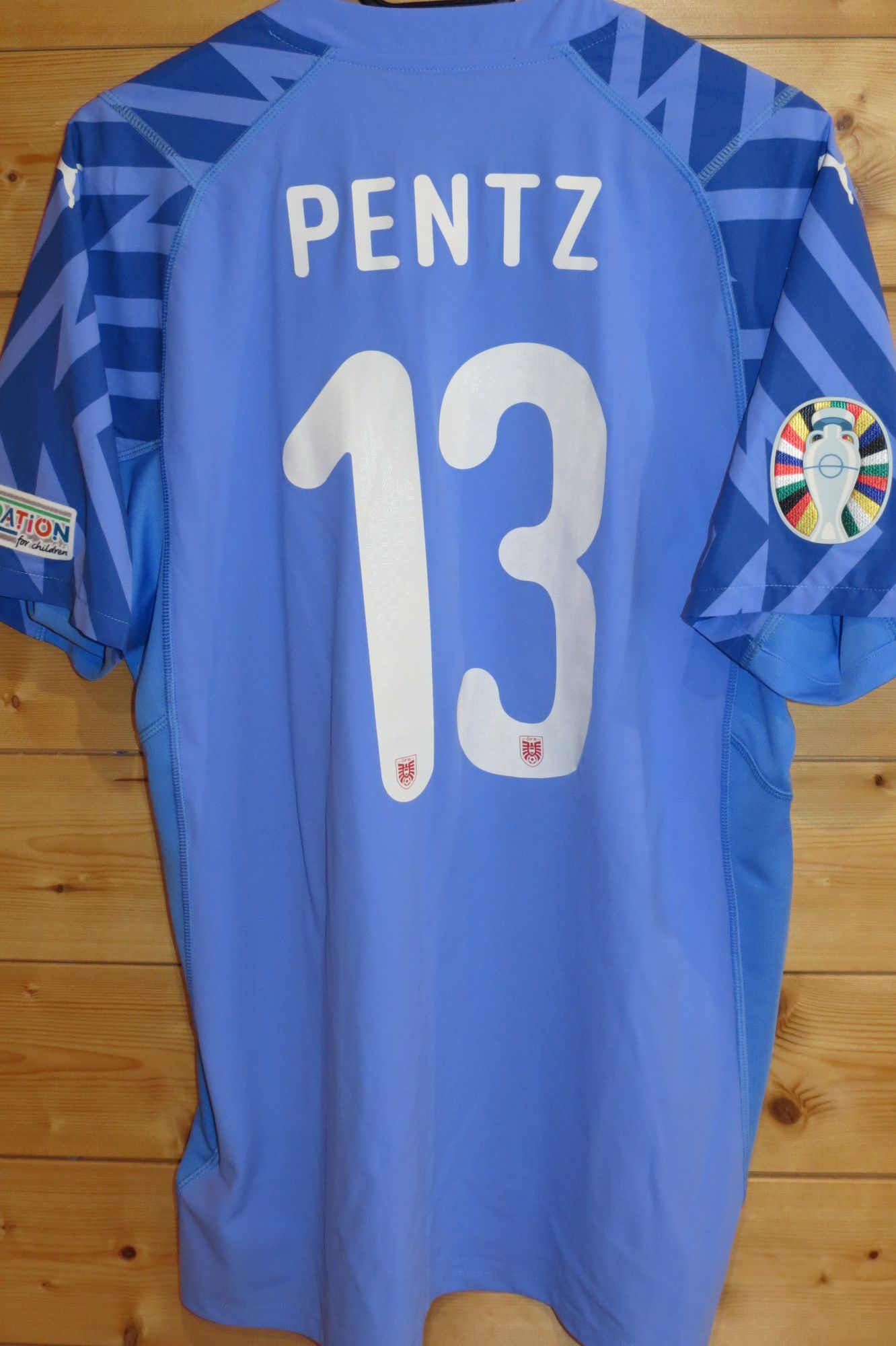 trikot-1646-oesterreich-pentz-rC1AA5691-324E-F21A-F20B-F4C272A02368.jpg