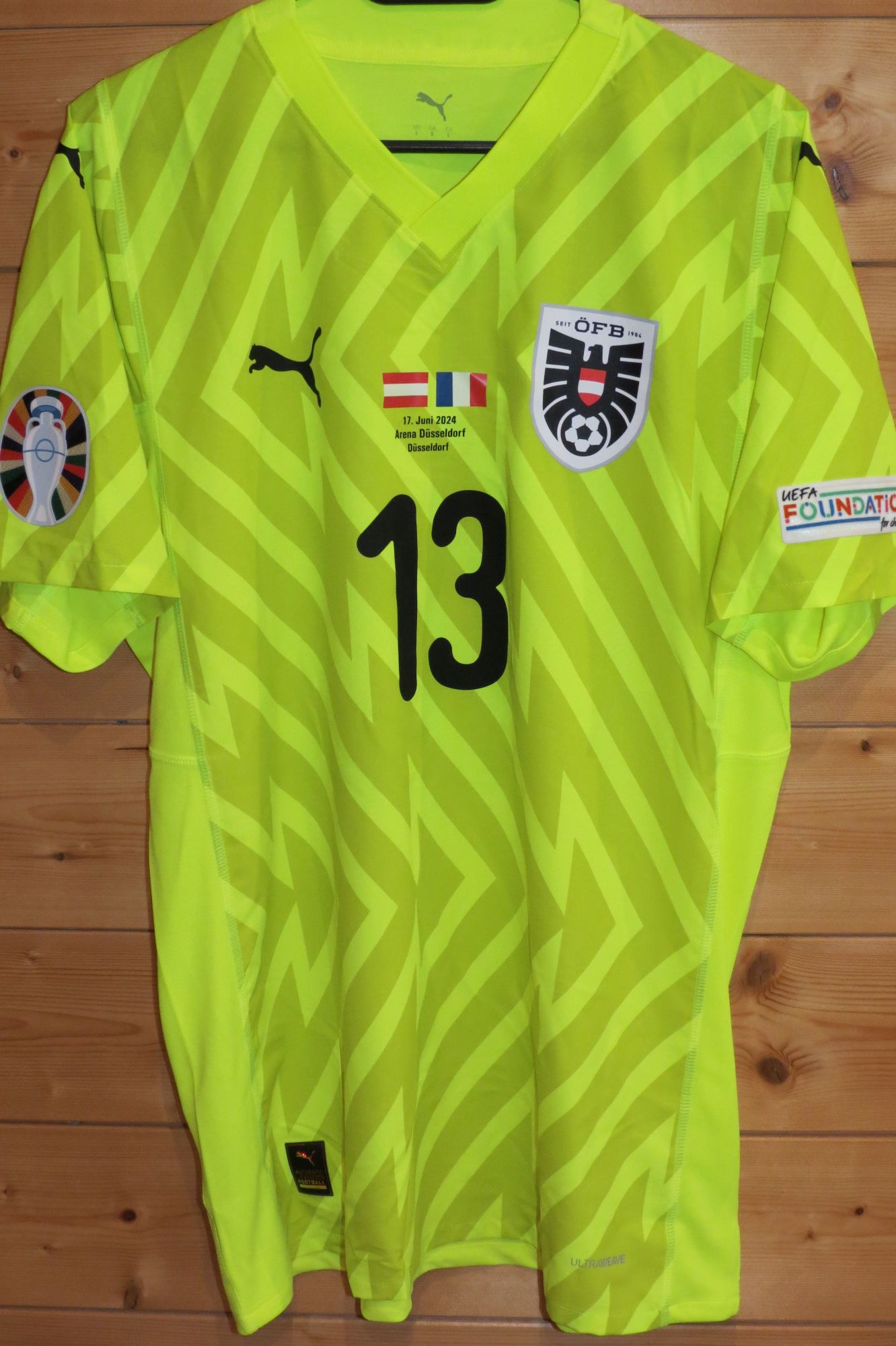 trikot-1681-oesterreich-pentz-f7EAC2CF9-480A-D3B8-FDD8-28750E12CCB4.jpg