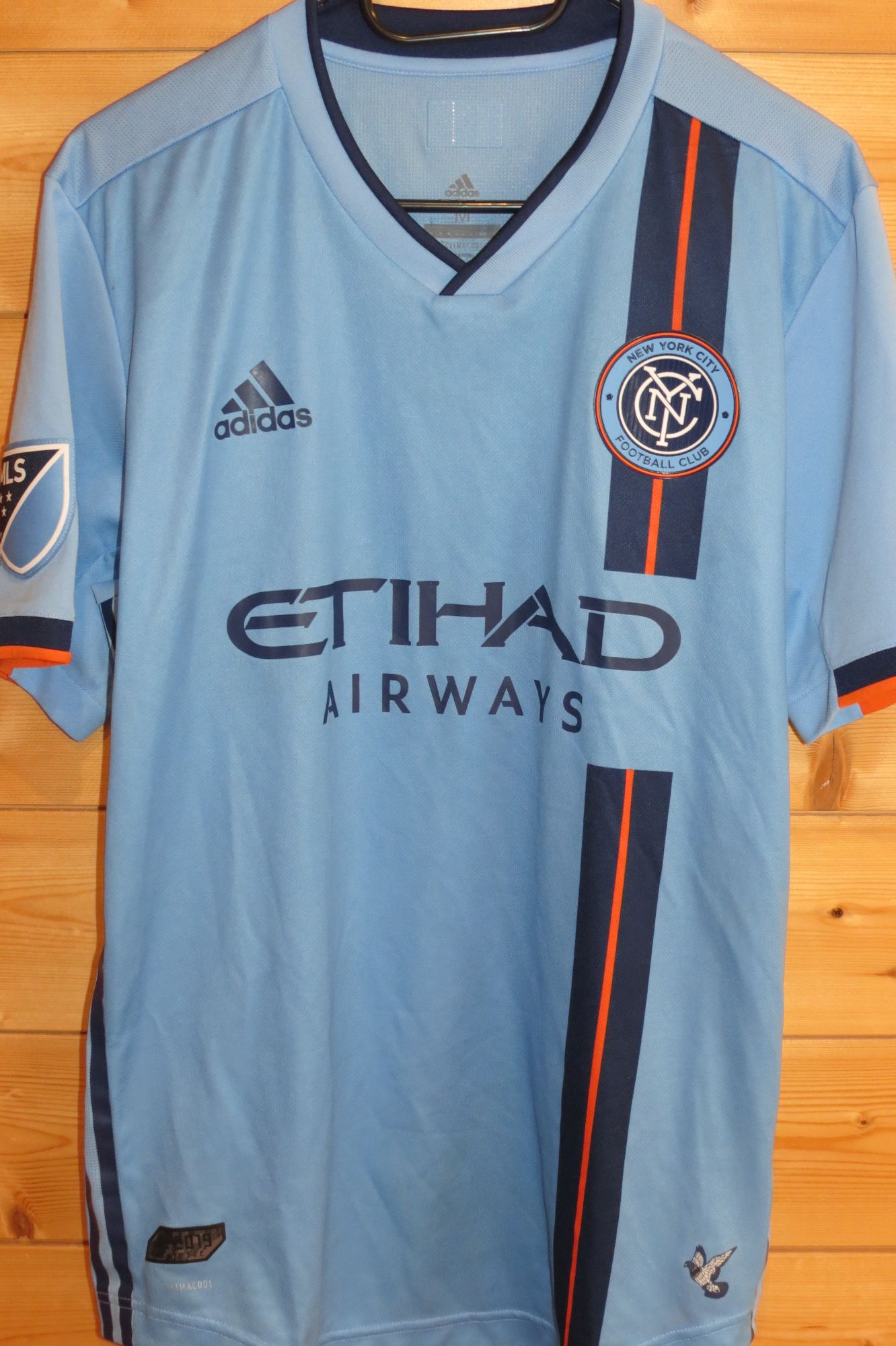 trikot-1492-newyorkcity-rocha-f5C304AD4-C8E4-A35A-84F3-AAC60323DCB7.jpg
