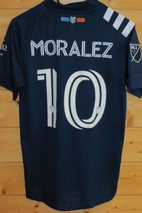 trikot-1489-newyorkcity-moralez-r6BB43657-FC71-D84B-CE57-AA44BDC4580D.jpg
