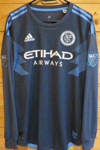 trikot-1656-newyorkcity-tajouri-fA1875CD5-8BE5-00C5-FB9A-019350CE9FE7.jpg