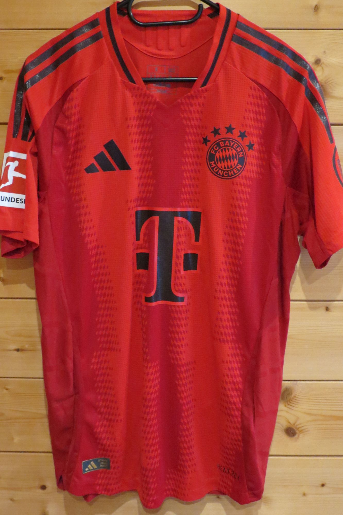 trikot-1655-bayern-tel-fB5670AF5-BE62-6EDC-C251-65C3D4D9C363.jpg