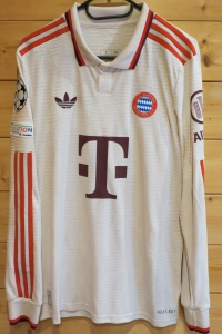 trikot-1653-bayern-tel-f2650A32F-65D2-828A-07C7-1416D8CC0B24.jpg