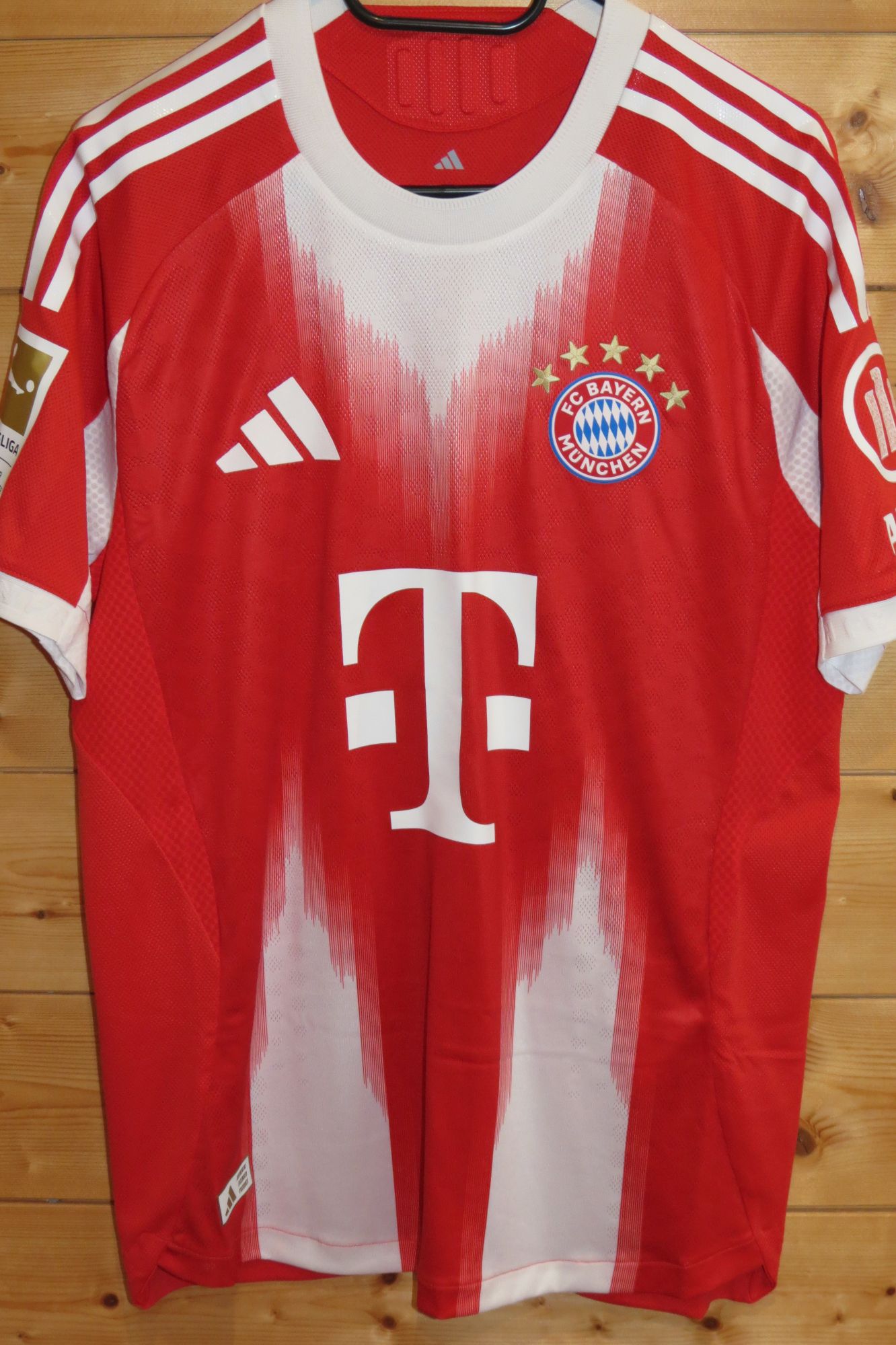 trikot-1771-bayern-laimer-f92D6BB6B-7138-4DC5-694F-69D37DB1DD02.jpg
