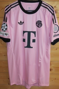 trikot-1739-bayern-neuer-f8BEBDF13-AA04-DA2F-5742-49ED846197F4.jpg
