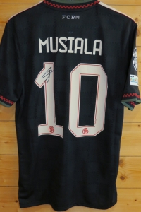 trikot-1741-bayern-musiala-rD0249C2C-5FA3-E138-E774-333B80A18044.jpg