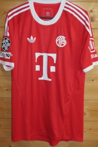 trikot-1742-bayern-neuer-fA27D5442-C1A3-89AF-18D9-B5961723DA1A.jpg