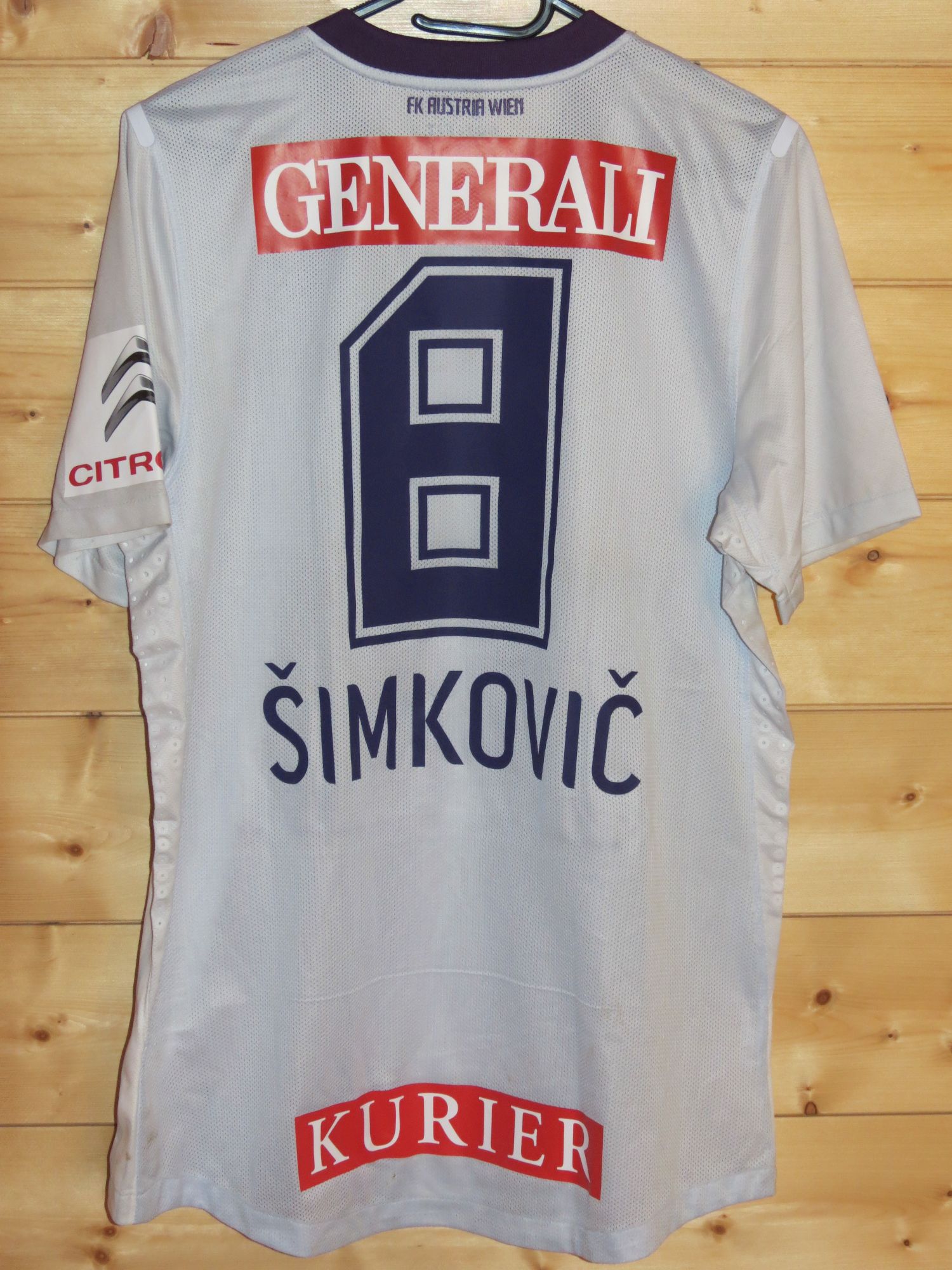 trikot-745-austria-simkovic-r653F9803-5E7C-D1D0-2F3A-9736914E5049.jpg
