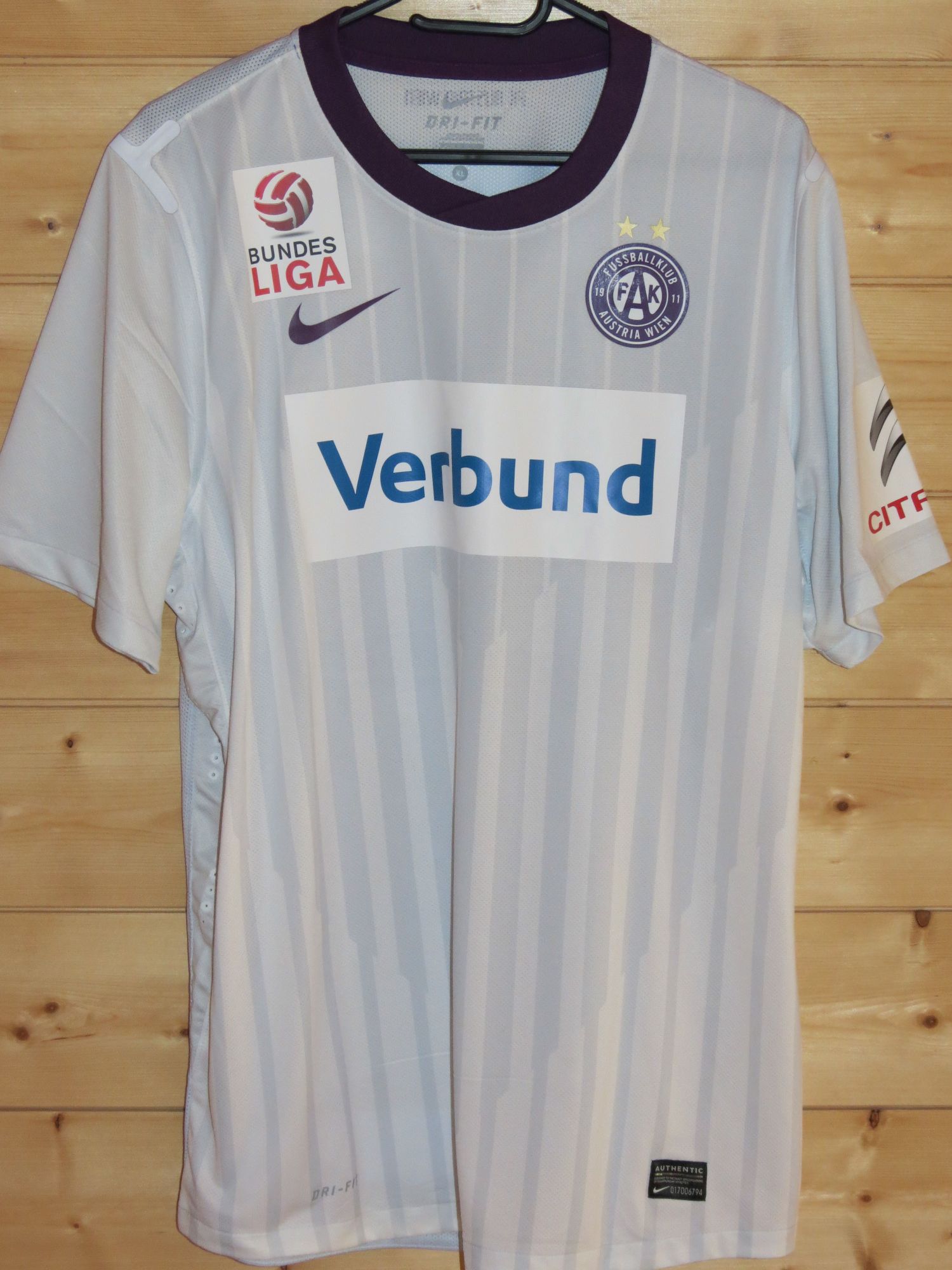 trikot-780-austria-hosiner-fD16AD73A-42C5-88C6-0C0A-24FA1BD1BDE6.jpg