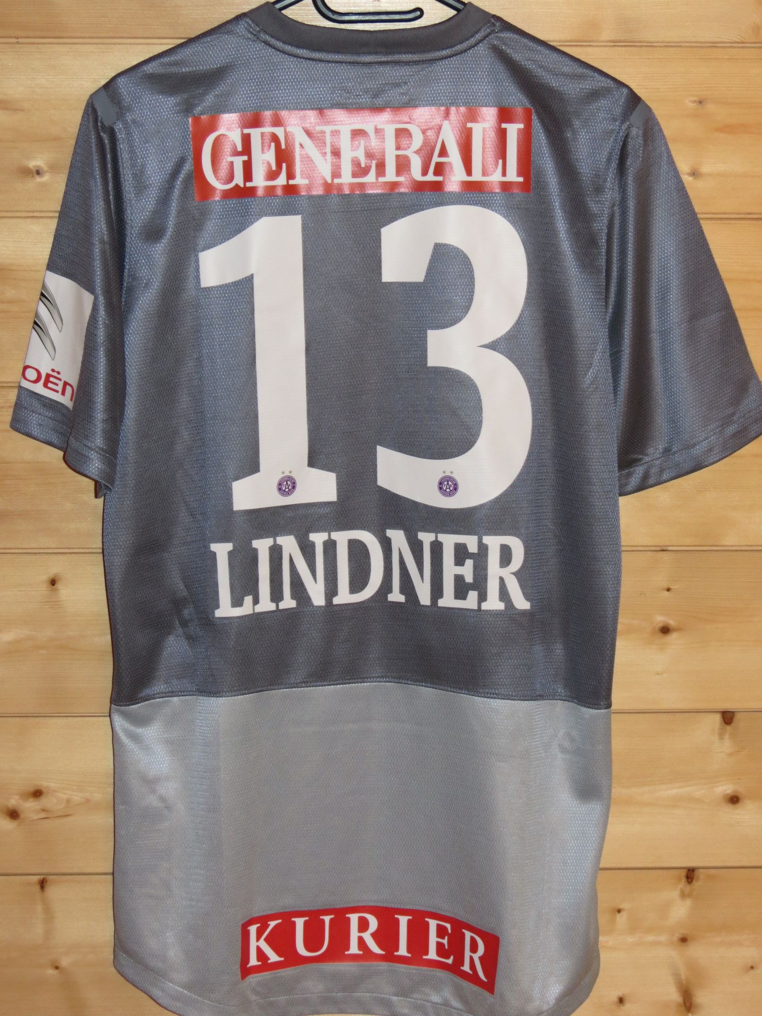 trikot-804-austria-lindner-rEFAFA2B2-A9EE-CCAA-690A-3FC99B477969.jpg