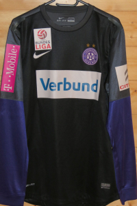 trikot-802-austria-gruenwald-f12D63537-FEA2-4829-5BA5-013C072C4374.jpg