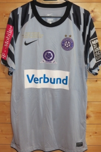 trikot-1749-austria-lindner-f9A98201A-CBAC-84BB-77DE-FB814600788F.jpg
