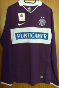 trikot-540-austria-suttner-f113D084F-84B3-DC21-3760-8A88779952CF.jpg