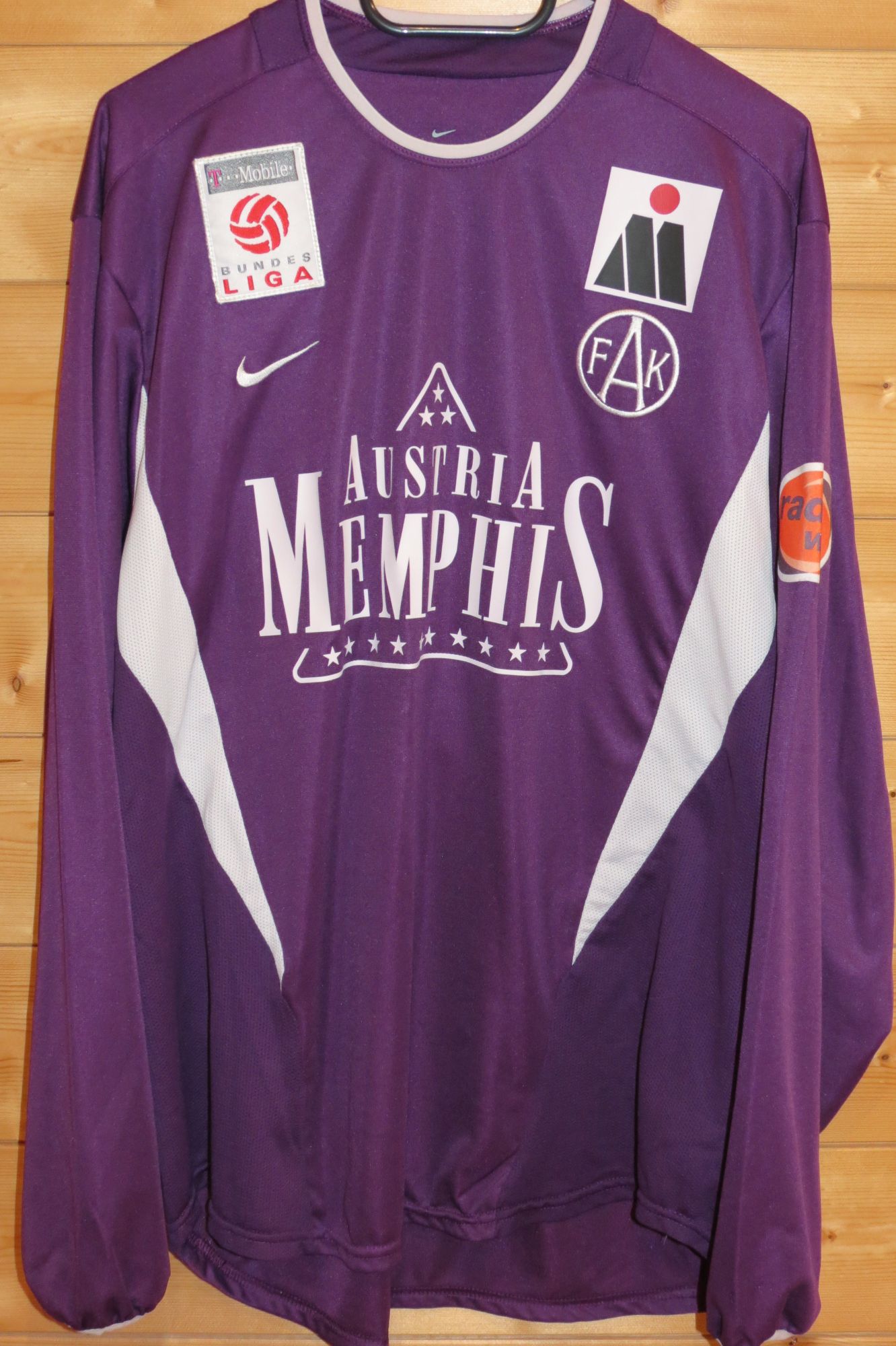 trikot-1439-austria-kiesenebner-f92089094-FAD6-175E-612E-FD6D754B75D5.jpg