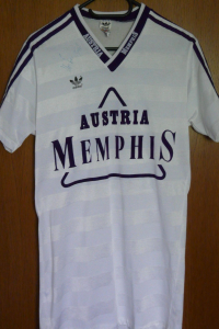 trikot-373-austria-20-f4F208F20-BC32-A3C0-593A-9496F61A6B26.jpg