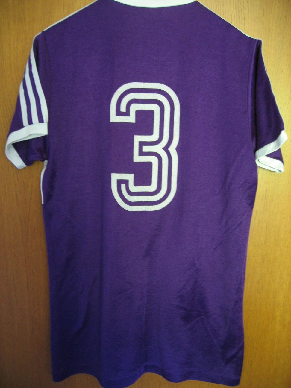 trikot-282-austria-3-r38227342-3F0E-32E4-6467-79A4ED31F5BA.jpg