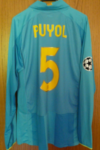 trikot-472-barcelona-puyol-r501E0803-126C-309F-AAB9-C3289C76BAC0.jpg