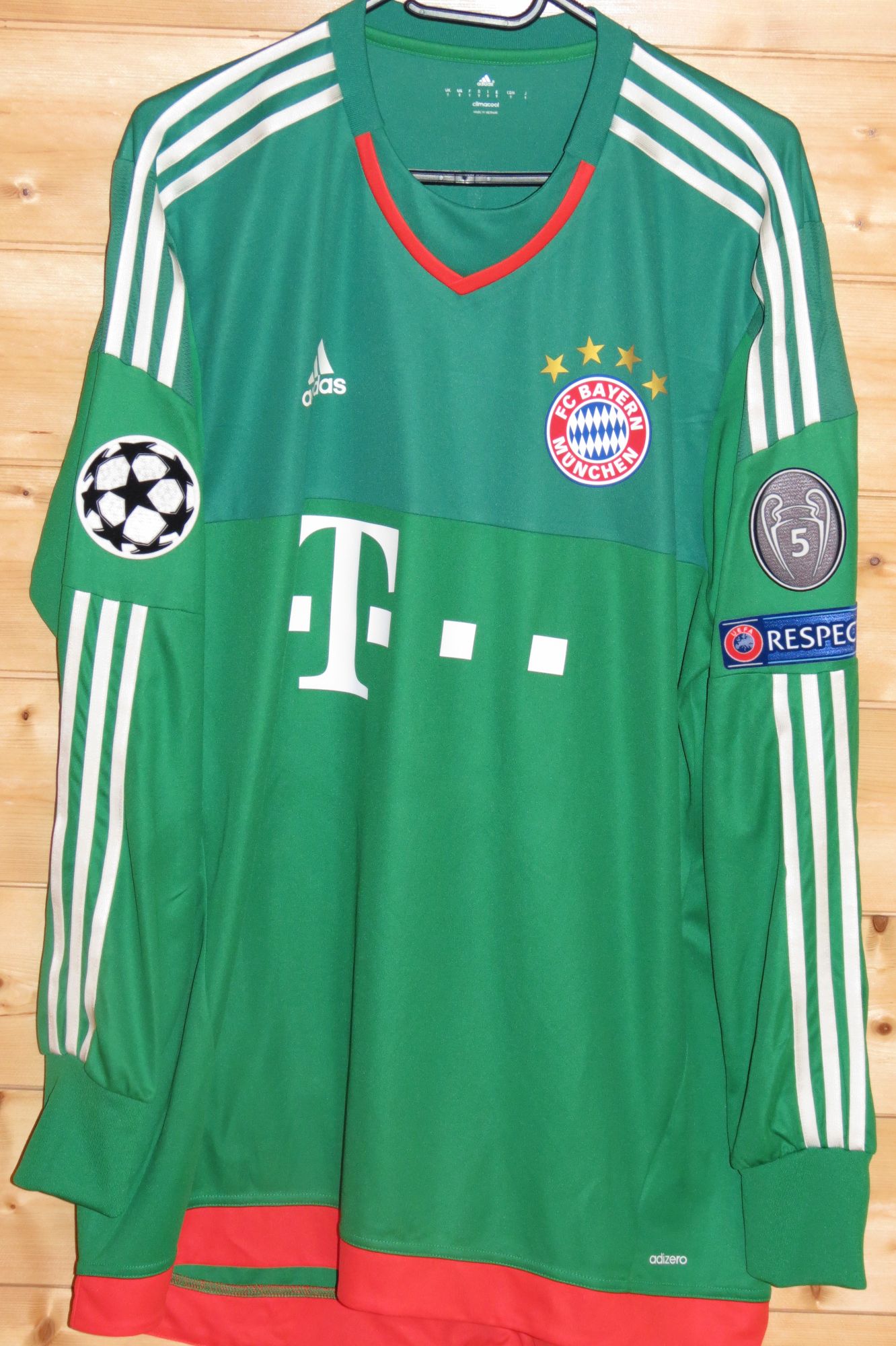 trikot-985-bayern-ulreich-fF37404C6-A047-ACFE-D619-0765DA86321F.jpg