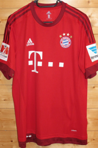trikot-1091-bayern-vidal-f9E96EE3F-BD9E-CC35-F863-AE67C4CFC42D.jpg