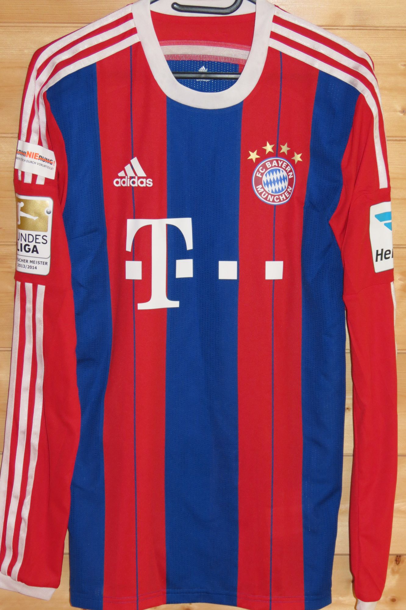 trikot-948-bayern-alaba-fAF407A84-77E9-3EBD-3A1B-29AE9763FA3D.jpg