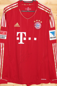 trikot-855-bayern-boateng-f3D8E9E54-CCDA-ADF7-79B3-8D31EEC30C89.jpg