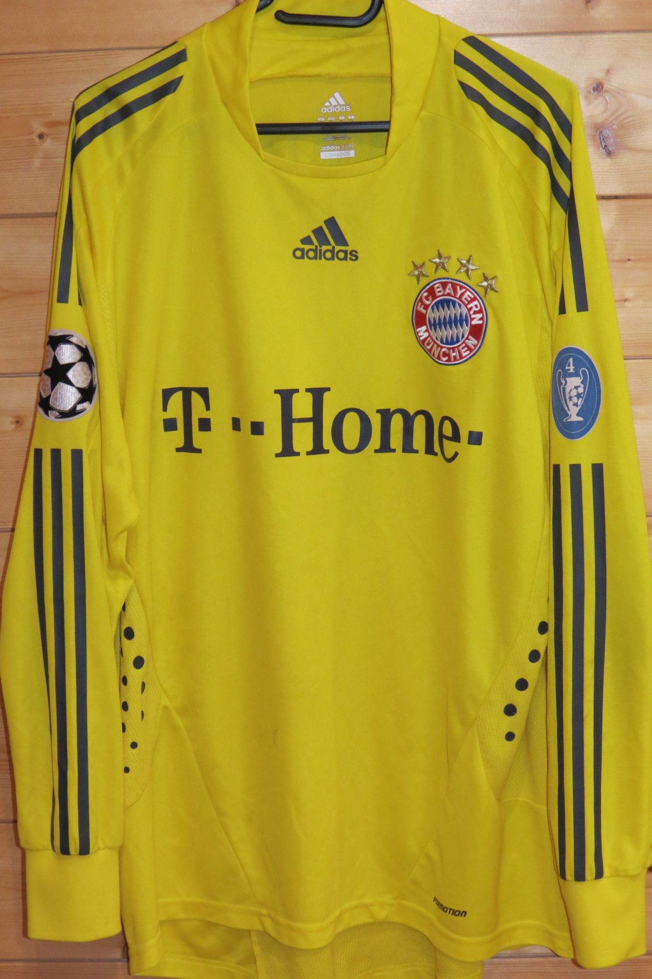 trikot-1164-bayern-rensing-f6CE9434D-E968-0B27-B57C-90EAAEBD185B.jpg