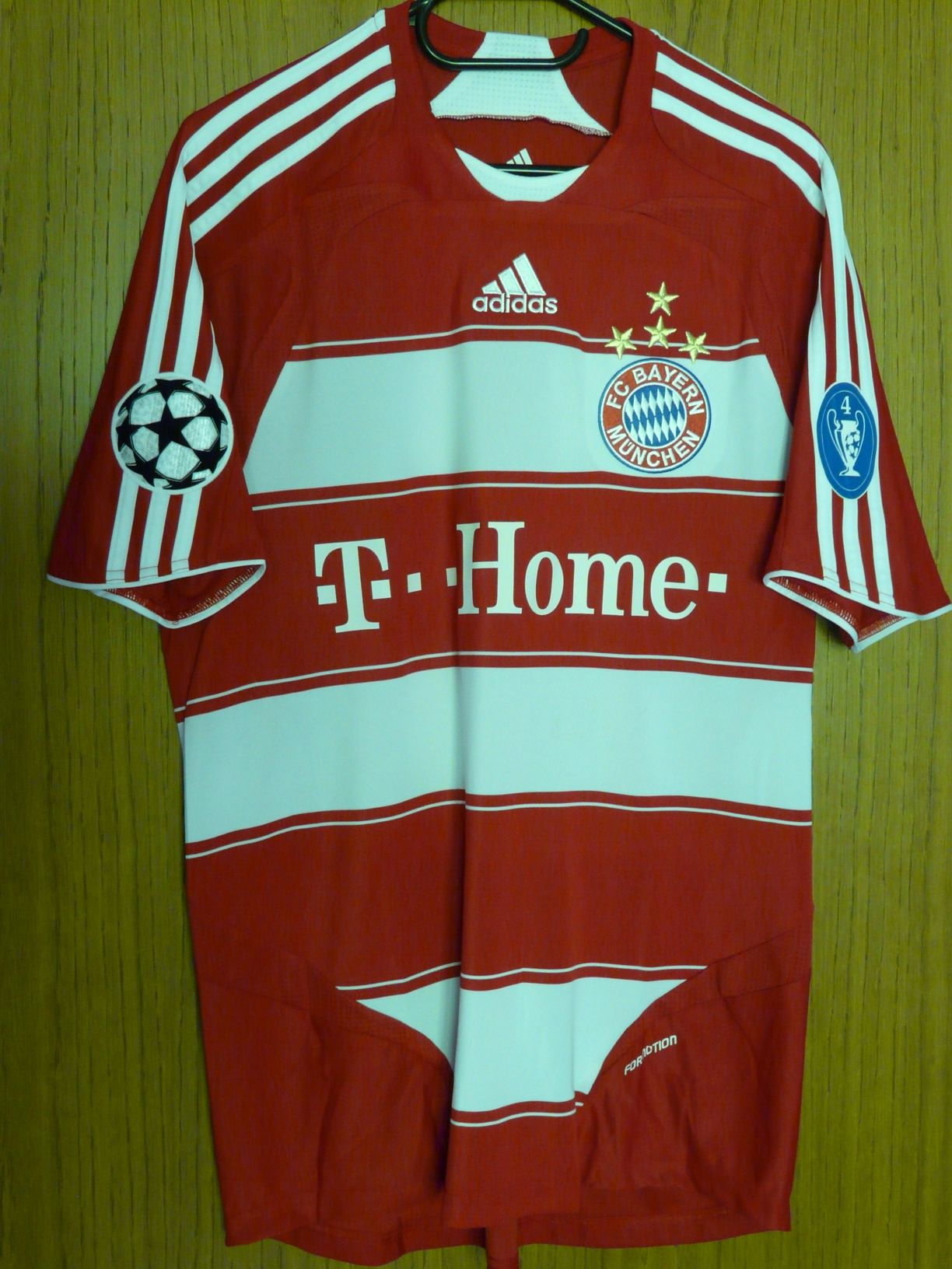 trikot-531-bayern-schweinsteiger-fA72CC5E4-839F-5507-698C-810354112D5F.jpg